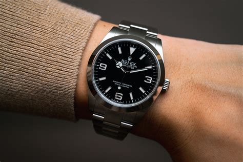 Rolex explorer 40mm lug to